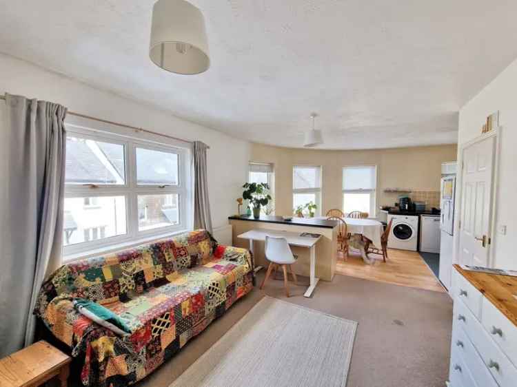 2 Bedroom Apartment for Sale in Penryn