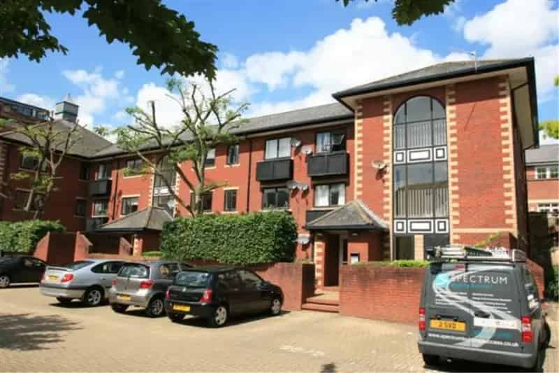 2 Bedroom Apartment to Rent in Bristol City Centre