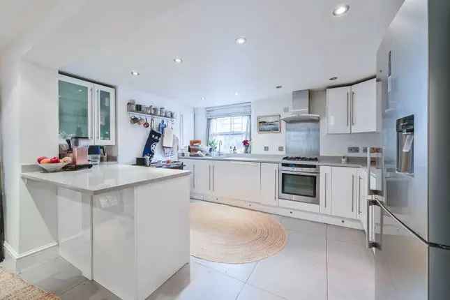 3 Bed House to Rent Liverpool Road Islington N1