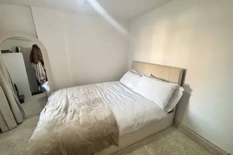 One Bedroom Ground Floor Flat Bilton Village Zero Deposit Available
