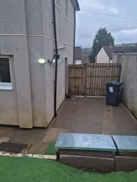 3 Bedroom House Large Garden Driveway Swap