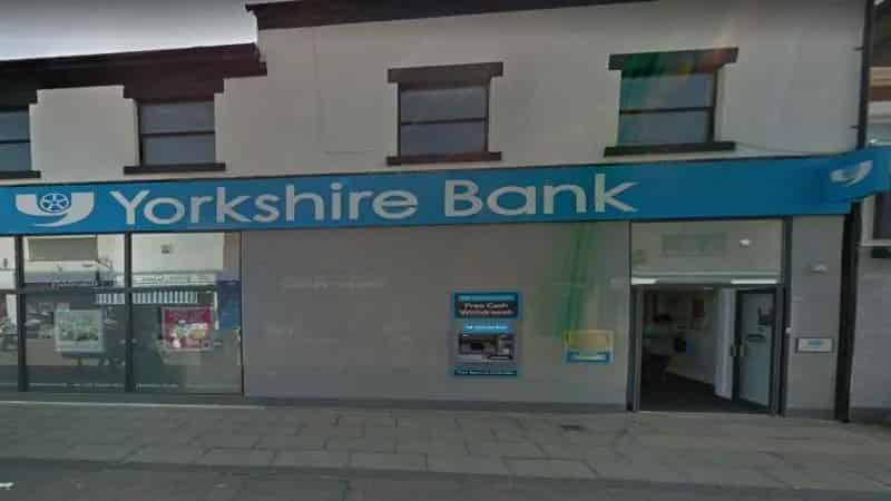 Commercial property For Rent , 18-20, Albert Road, Widnes, England