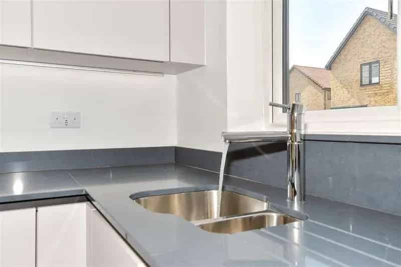 3 Bed Semi-Detached House For Sale