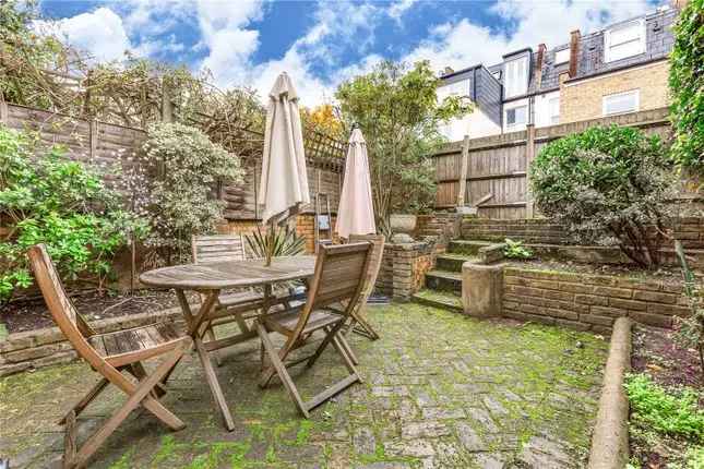 Terraced House to Rent in Fulham SW6