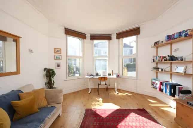 Four Bedroom Semi-Detached House for Sale in Redland Bristol