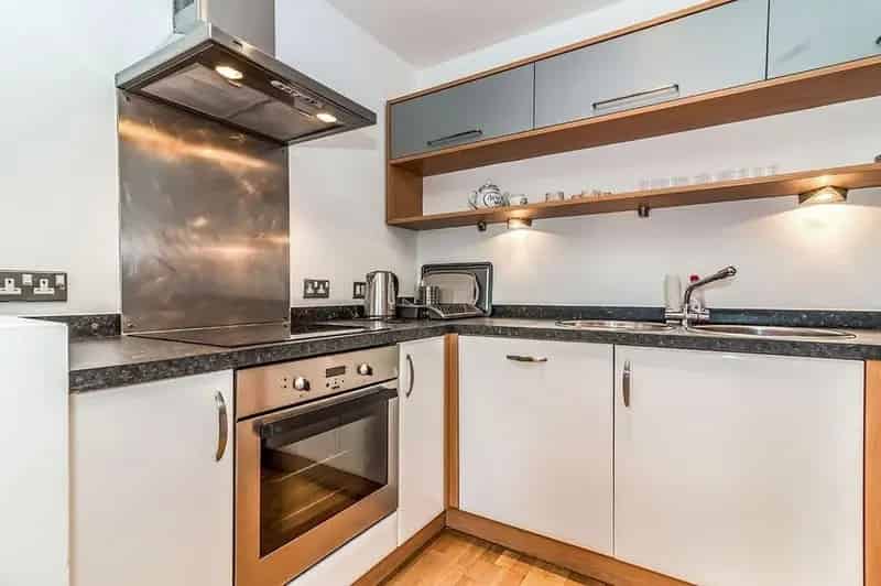 2 Bed Flat to Rent Manchester City Centre Canal Views July 2025