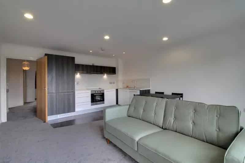 2 Bedroom Apartment Near New Street Station