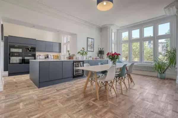 Wellesley Road Colchester Family Home 5 Beds Annex
