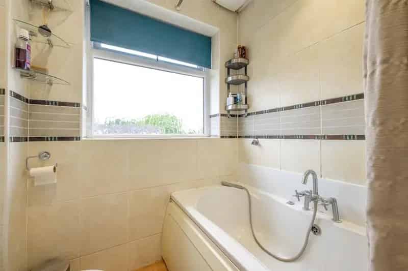 3 Bed Semi-Detached House for Sale