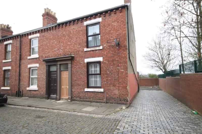 2 bedroom Mid Terrace House to rent, Stockton-On-Tees, Cleveland, TS18