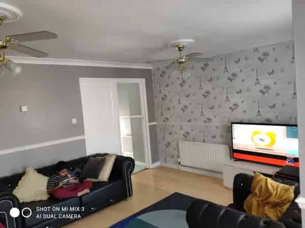 4 Bedroom House with Ensuite, Balcony, Driveway, and New Bathrooms