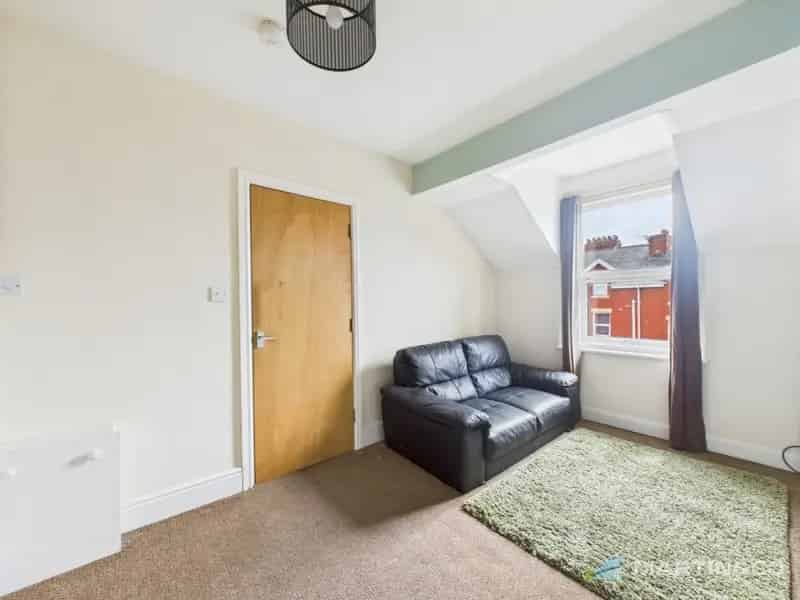 1 Bedroom Flat To Rent