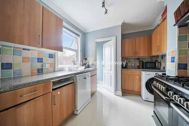 Three Bedroom End Terrace House Chatterton Village