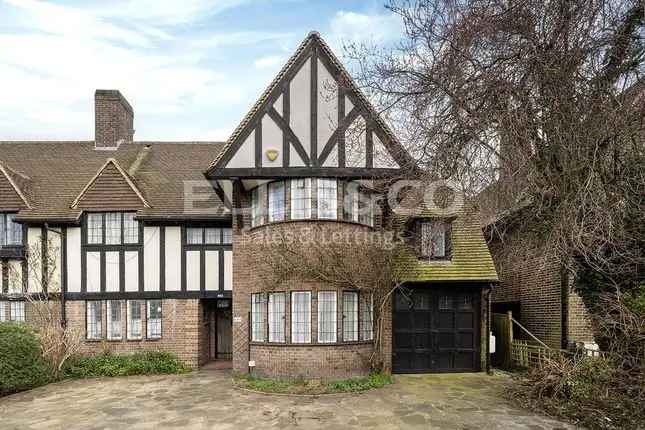 Semi-detached house to rent in Finchley Road, Golders Green NW11