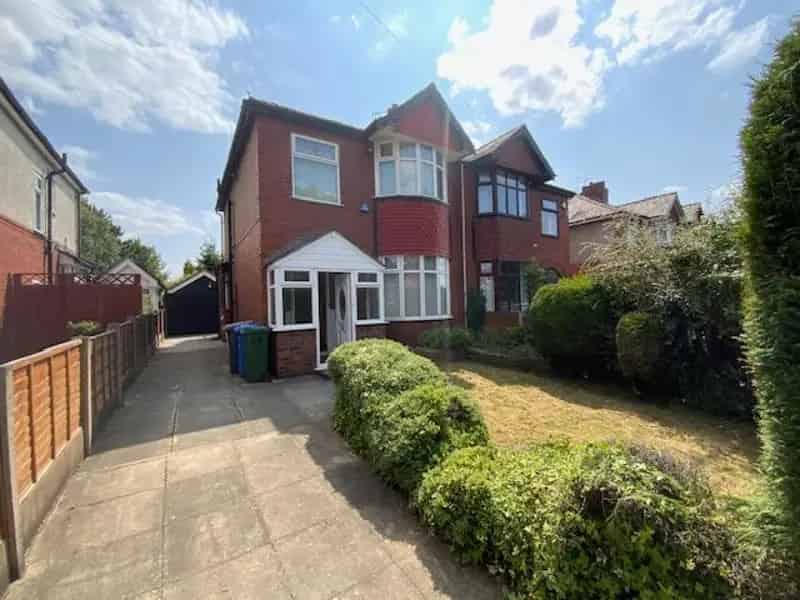 3 bedroom House
 For Sale