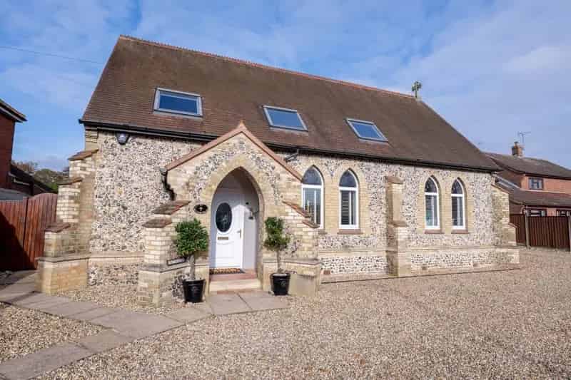 4 Bedroom Detached Chapel Conversion Dereham