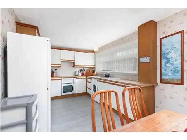 3 Bedroom End Terraced House For Sale East Kilbride