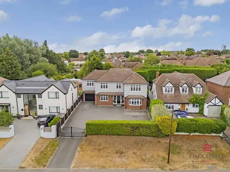 5 Bedroom Detached House for Sale Chelmsford