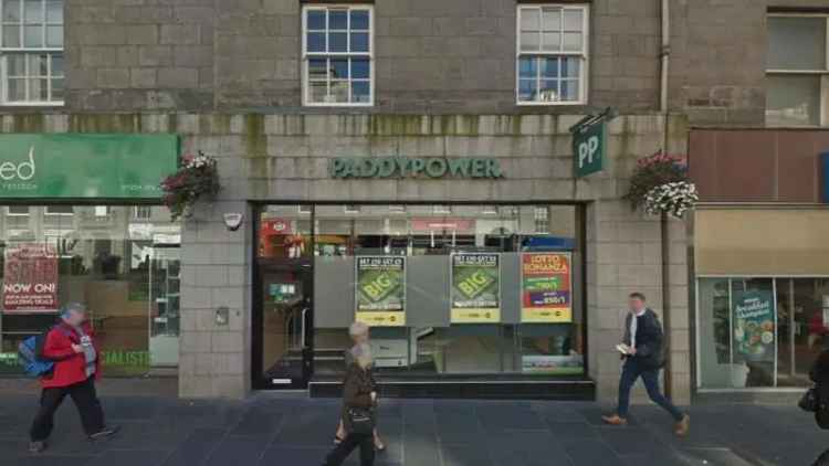 Retail Unit Union Street Near Market Street