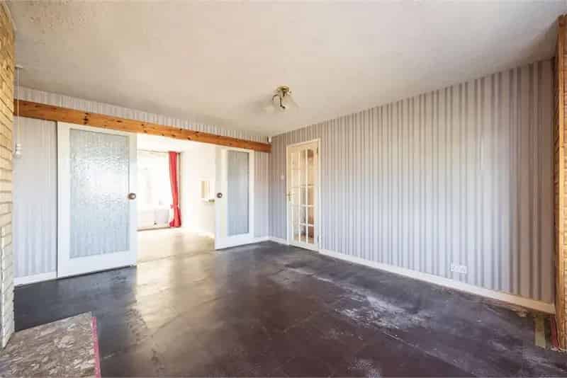 3 Bed Detached House 3 Reception Rooms Baberton