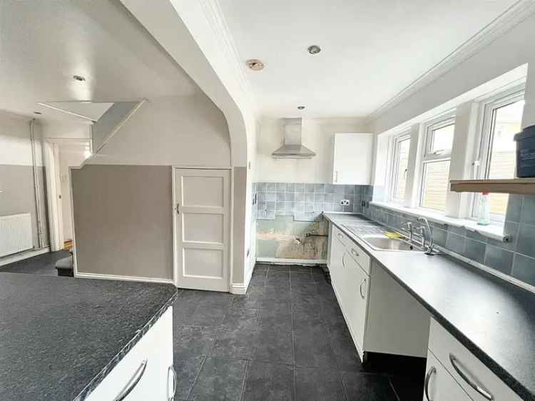 3 Bedroom Semi-Detached House to Rent Combe Down