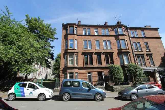 Flat to rent in Thornwood Drive, Glasgow G11