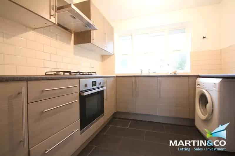 2 Bedroom Flat To Rent Available July 21 2025