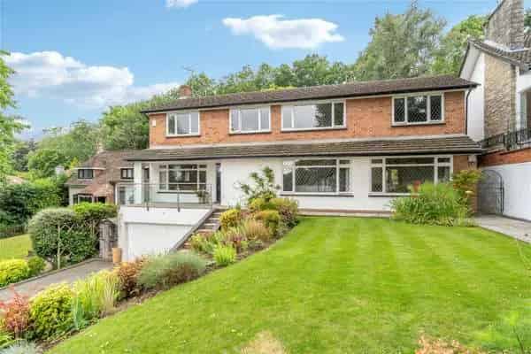 5 Bedroom Detached House Rickmansworth