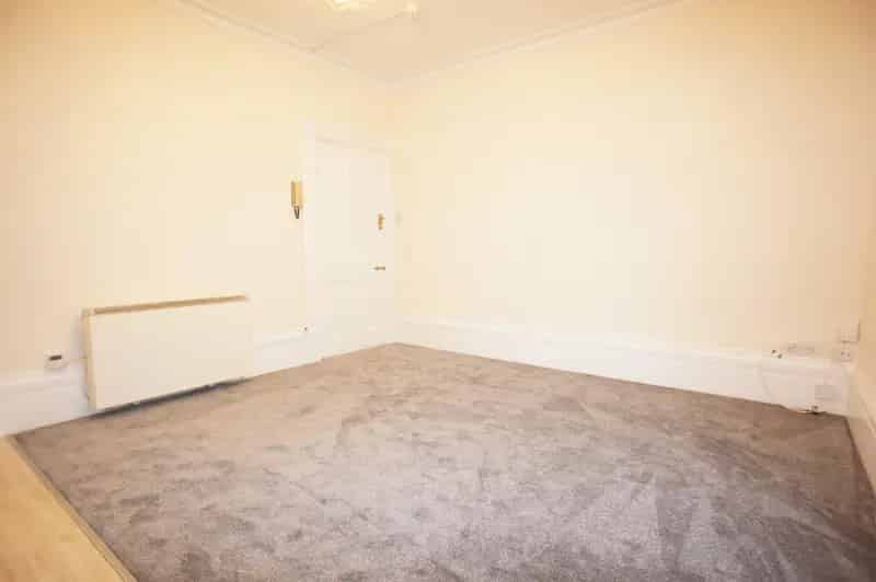 1 Bedroom Flat Cotham Montpelier Unfurnished Available Now