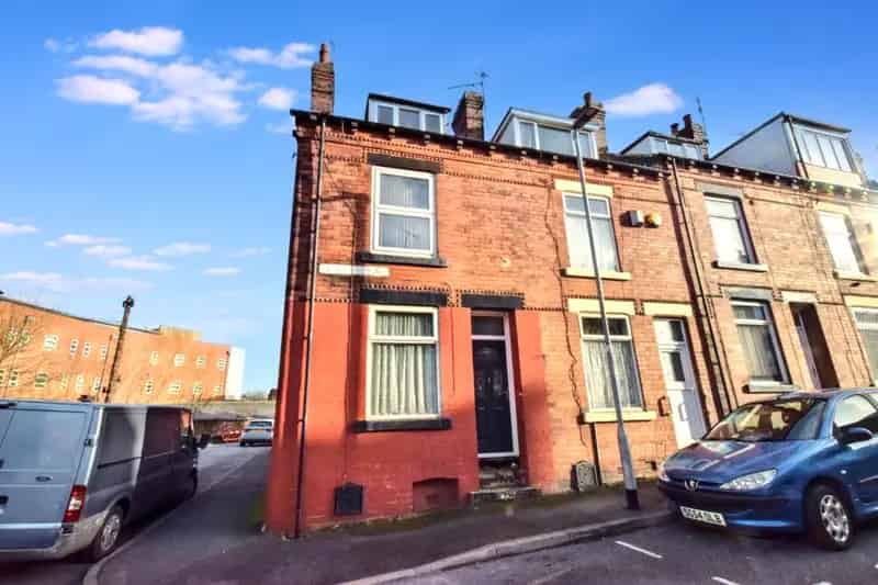House For Sale , Leeds, England