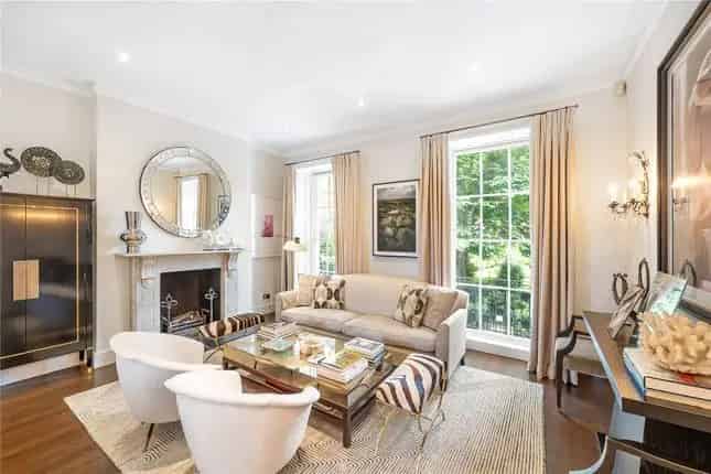 5 Bedroom Townhouse in Montpelier Square Knightsbridge