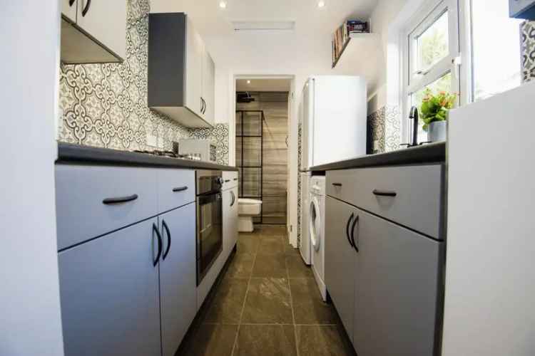 Two Bedroom Mid Terrace House Teynham Sittingbourne