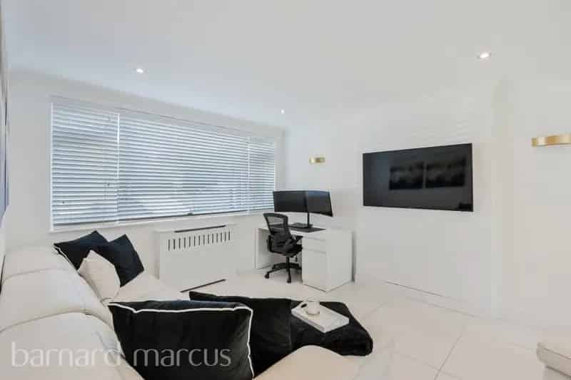 3-Bed House with Development Potential in Otford