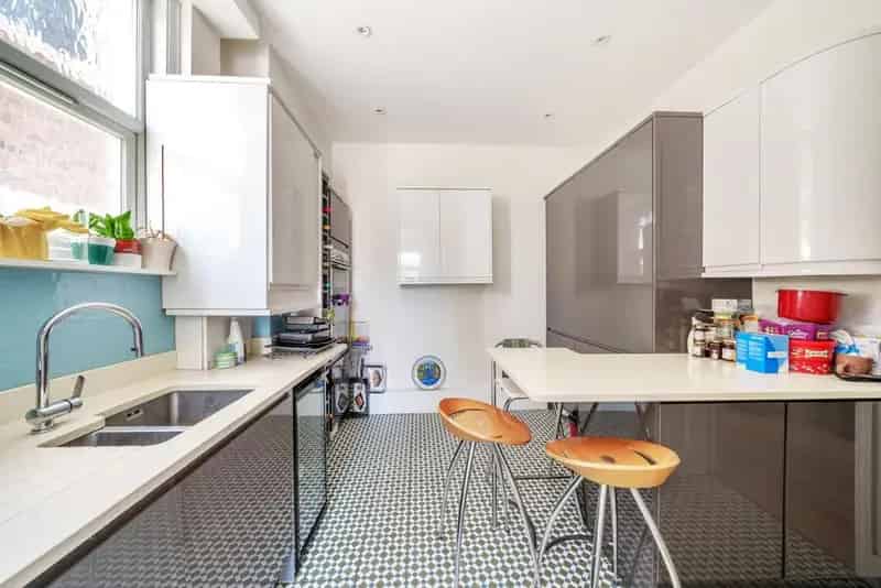 House For Sale , London, England