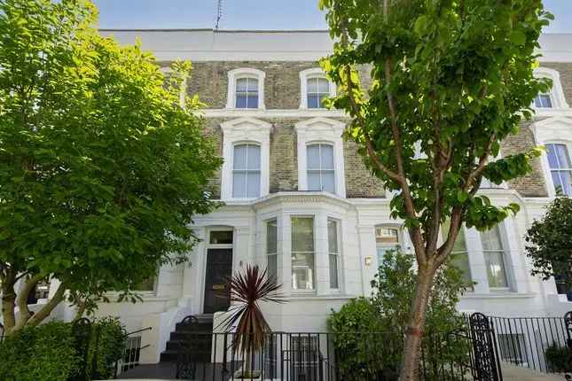 Terraced House for Sale Stratford Road W8