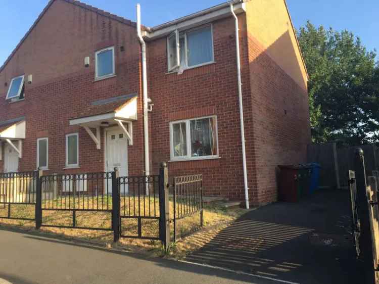 House For Rent in Manchester, England