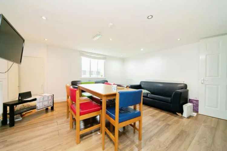 6 bedroom Mid Terrace House for sale, Liverpool, Merseyside, L3