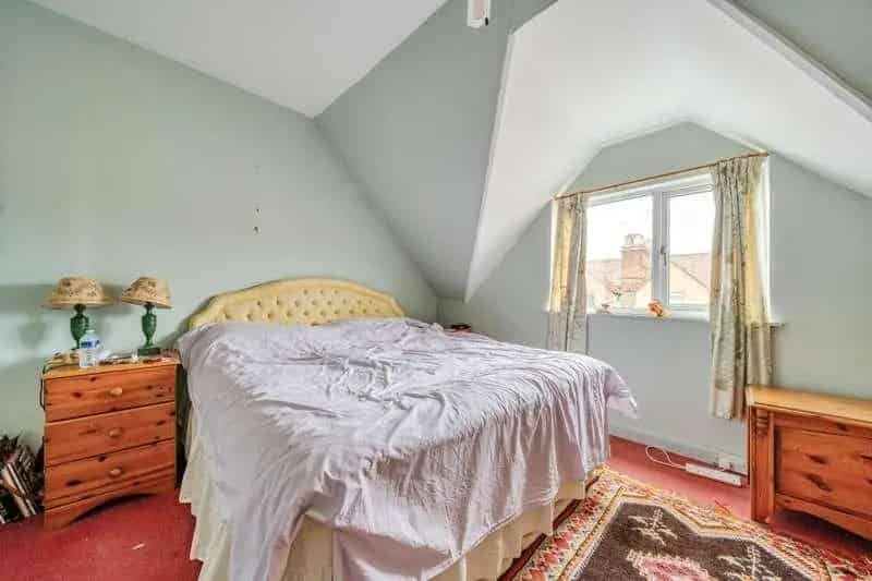 3 Bed House for Sale in Abingdon - Renovation Project