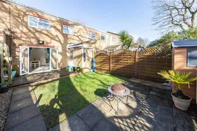 Three Bedroom Terraced House for Sale in Bristol BS9