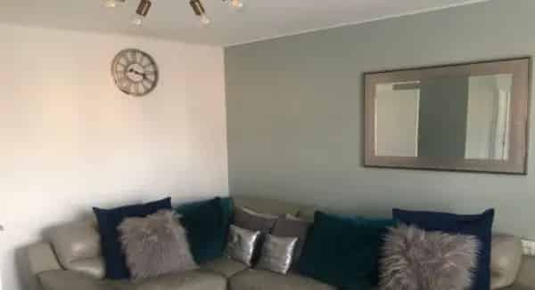 2-Bedroom Flat West Norwood  Family Friendly  Free Parking