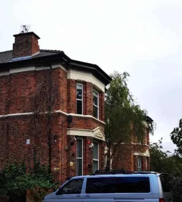 1 Bed Flat Waterloo - Gas Central Heating, Double Glazing