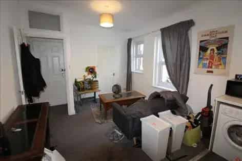 1 Bed Flat Southampton 18m² Available June 25