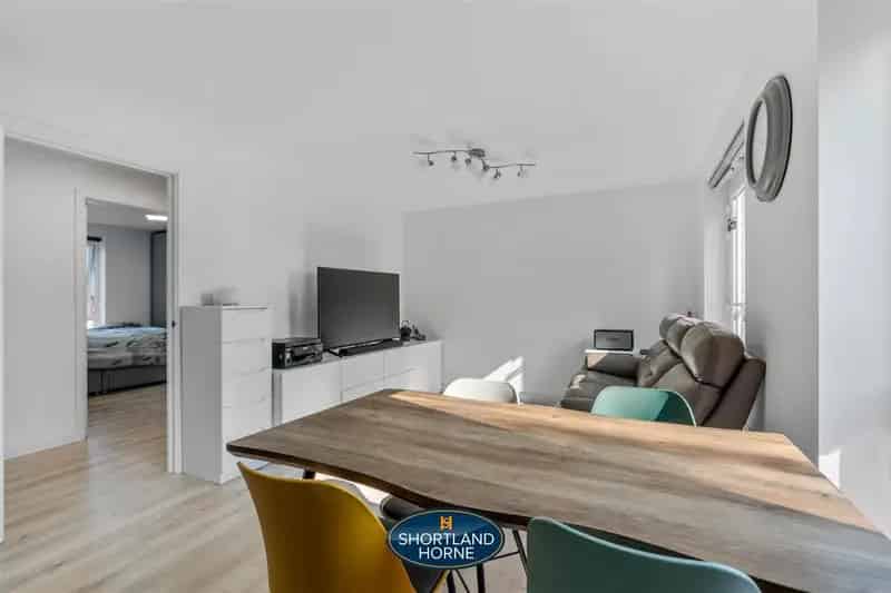 2 Bedroom Apartment Near Tile Hill Station
