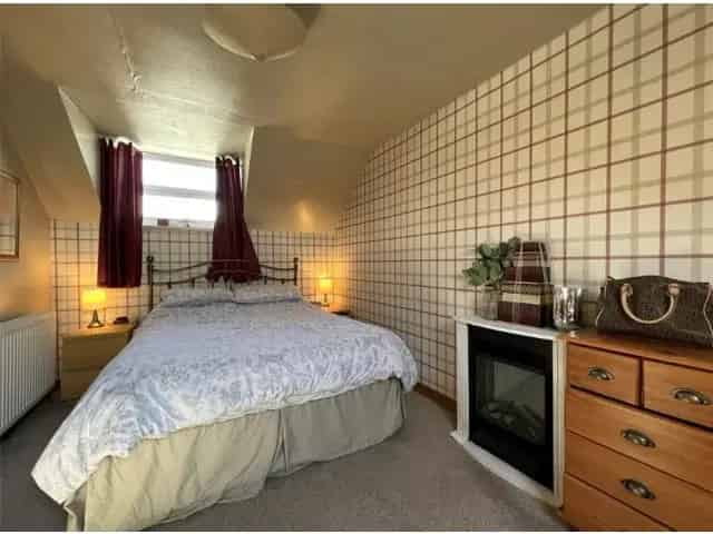 2 Bedroom Cottage for Sale Near Historic Inn