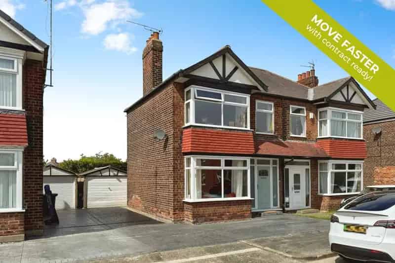 3 Bedroom Semi Detached House For Sale