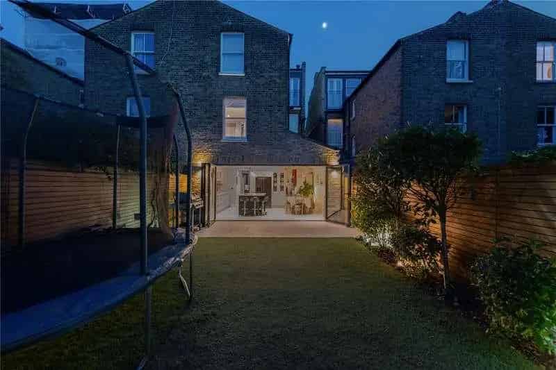 6 Bed House For Sale Abbeville Village Refurbished Period Features