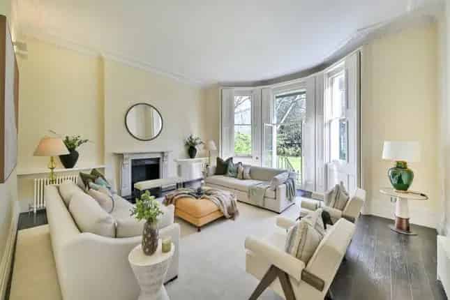 Flat for Sale in Onslow Gardens London SW7