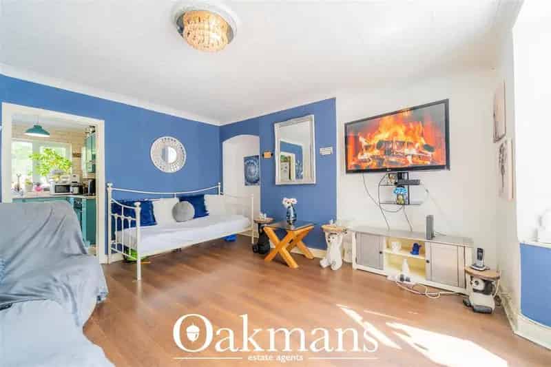 3 Bedroom End Terrace House For Sale