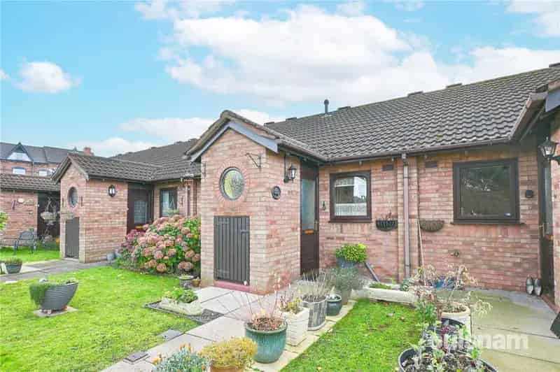 2 Bedroom Bungalow for Sale