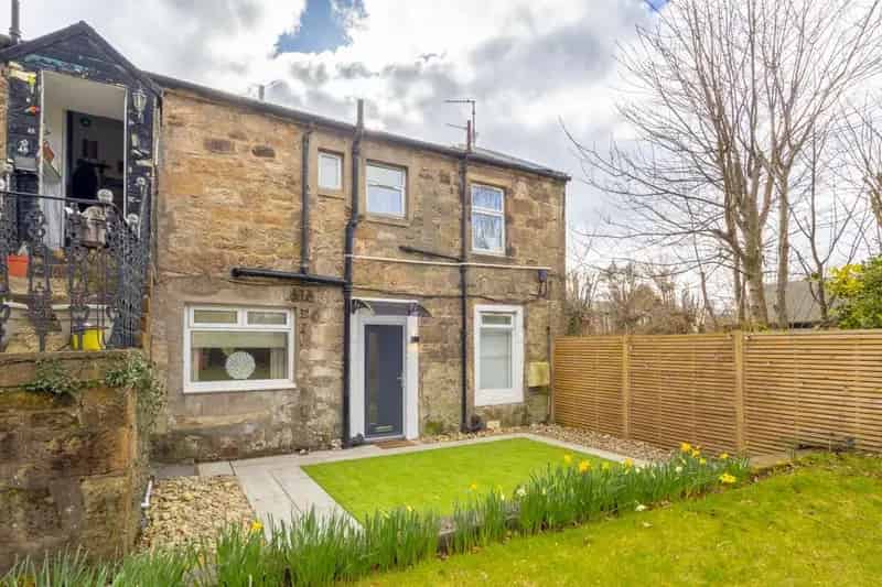 1 Bedroom Flat for Sale West Scotland